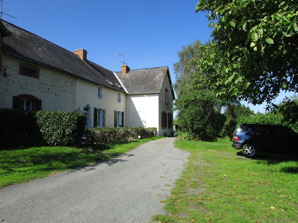 La Butte De L'Esperance Apartment Renaze Luaran gambar