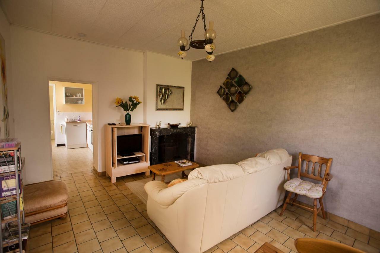 La Butte De L'Esperance Apartment Renaze Luaran gambar